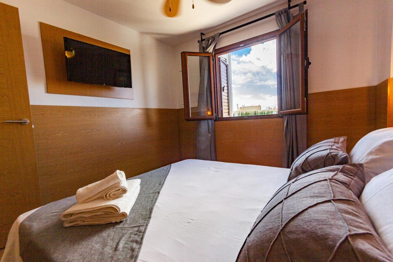 Coral Friendly Holiday Home ปลายา เดล อิงเกลส ภายนอก รูปภาพ